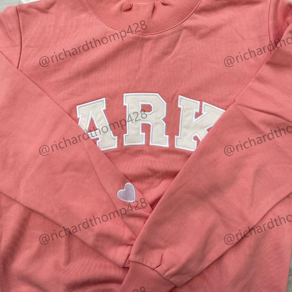 PARKE Red Mock Neck Sweatshirt Oversized Varsity Logo Crewneck - Picture 6 of 6